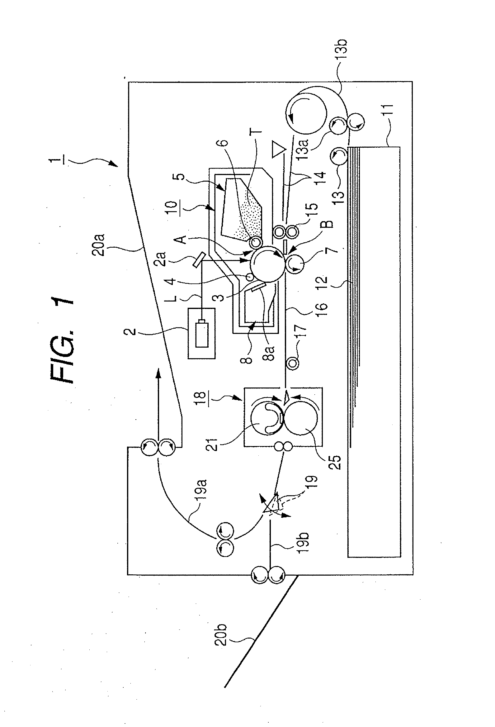 Heater having heat generating resistor on substrate and image heating apparatus mounting heater thereon