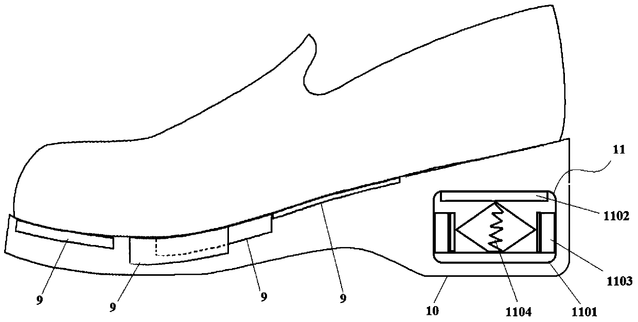 Piezoelectric generating shoe