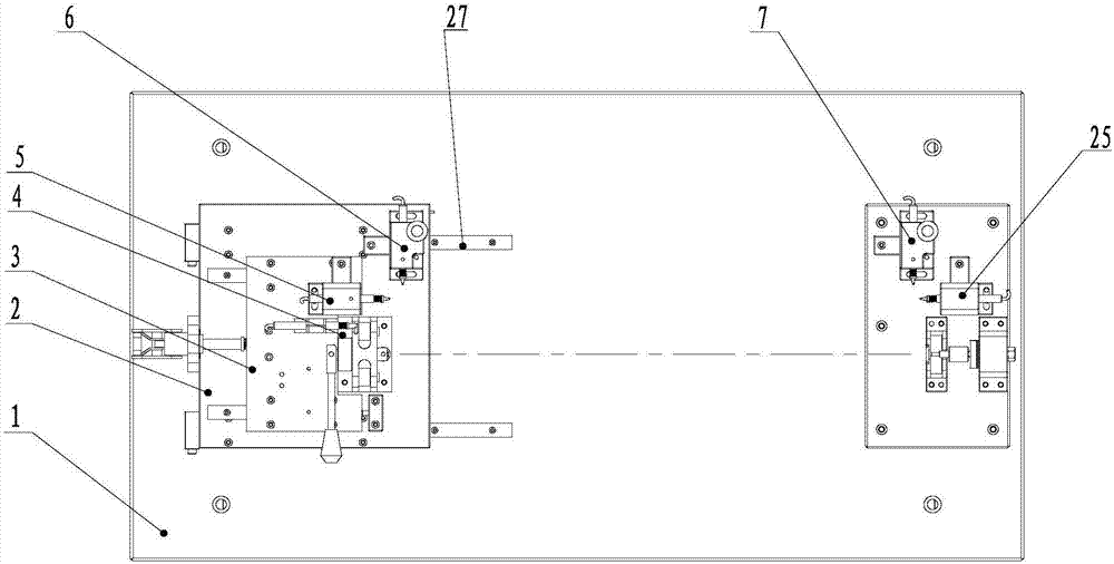 Stepped shaft run-out detection device and detection method