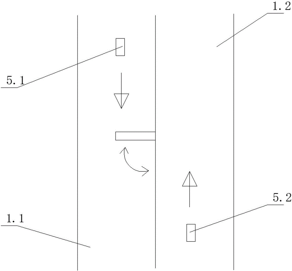 Safe driving display apparatus capable of adjusting angles based on vehicle position