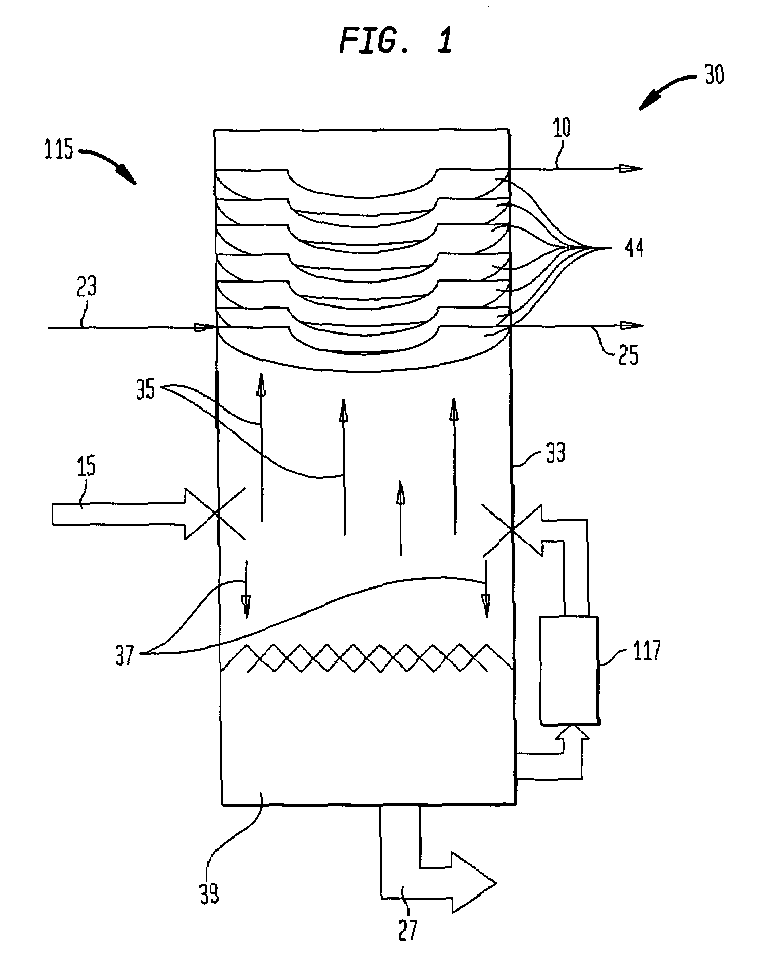 Method for recovering unreacted alcohol from biodiesel product streams by flash purification