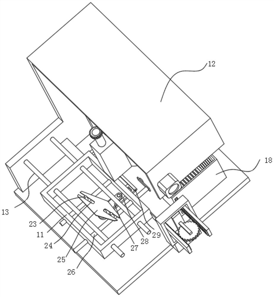 Adjustable packaging machine for puffed food