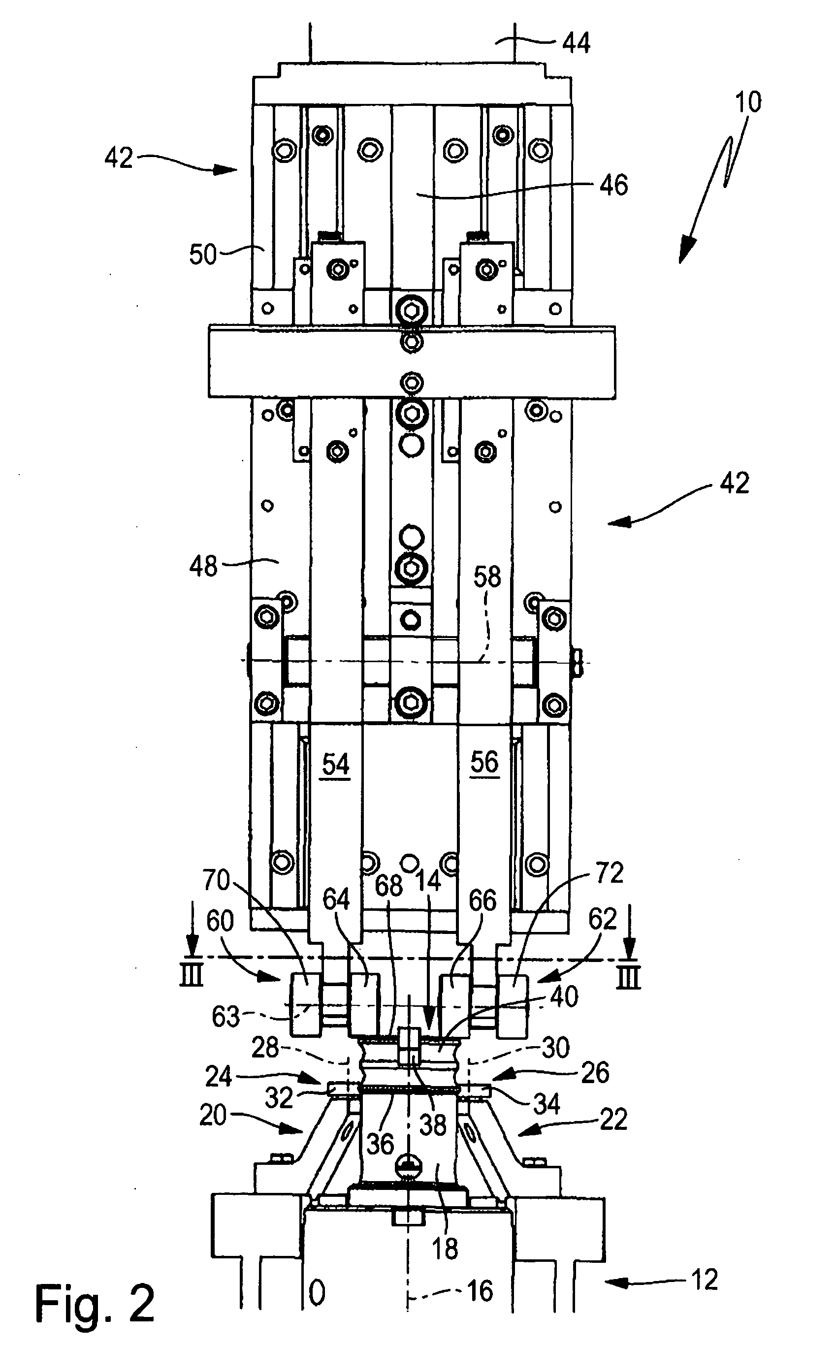 Device and method for fine or finest processing of a rotationally symmetric work piece surface