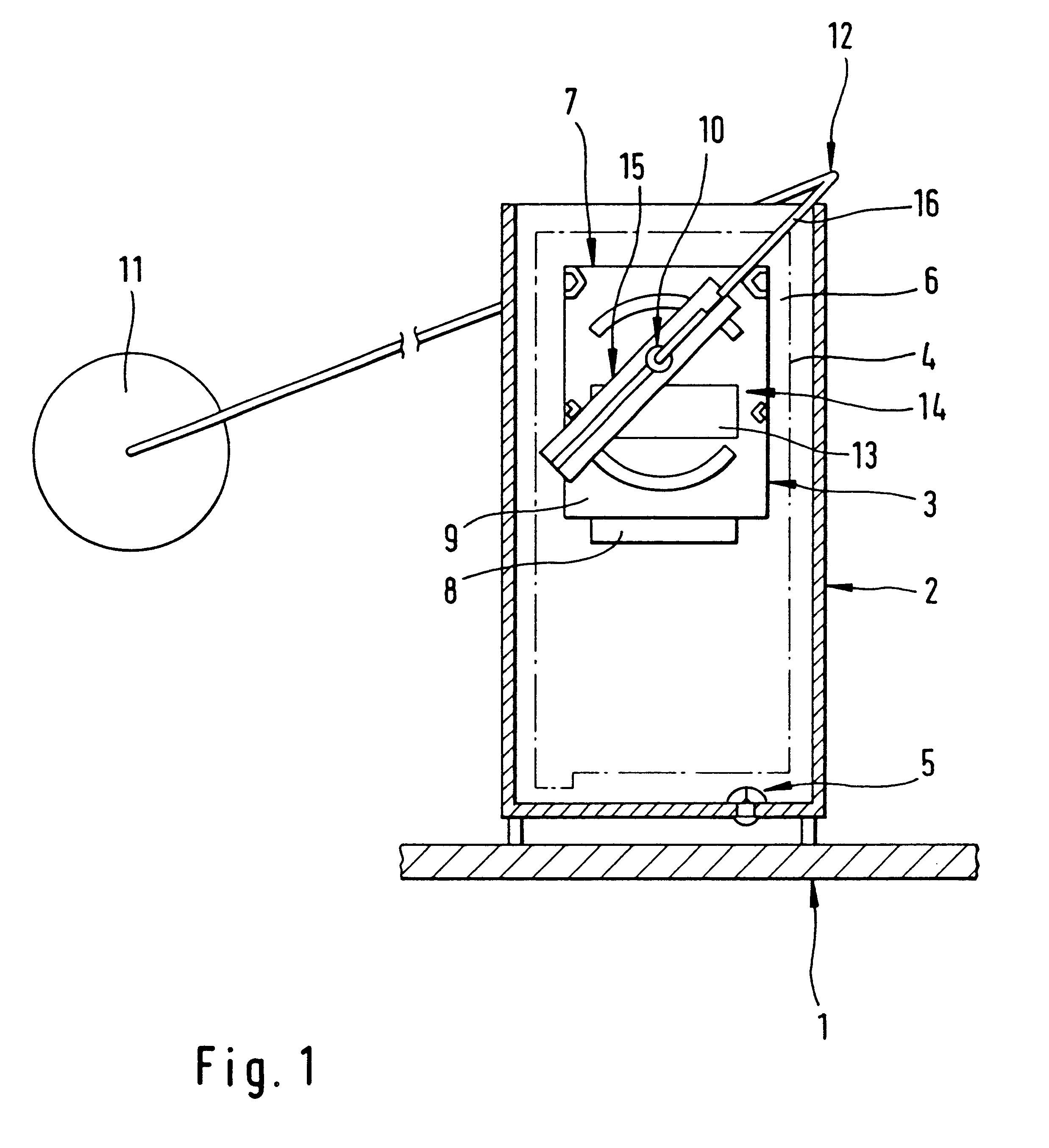 Feed device intended for mounting in a fuel tank