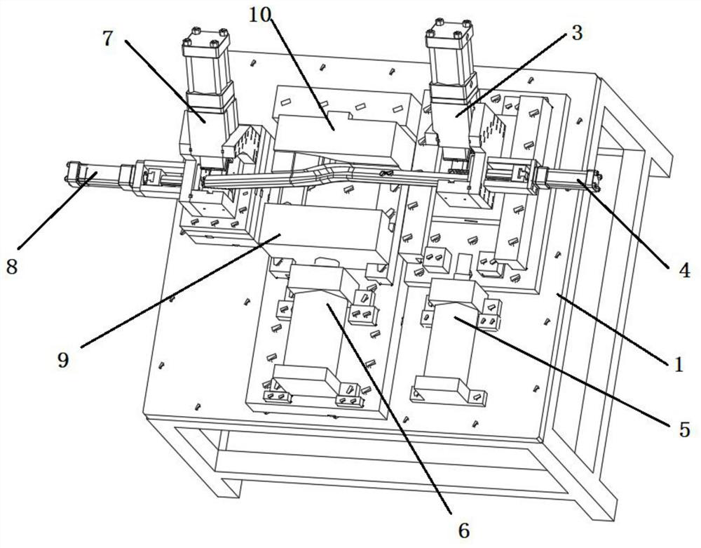 Push bending equipment suitable for hollow profile bending and push bending method of push bending equipment