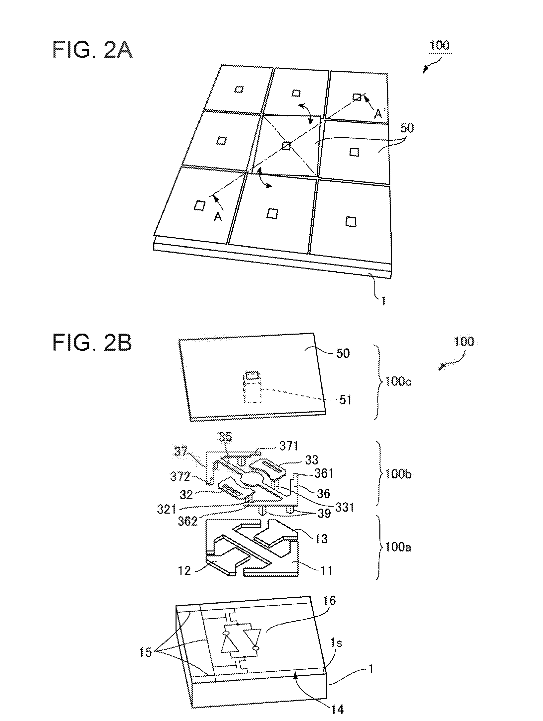 Electro-optical device, method of manufacturing electro-optical device, and electronic apparatus