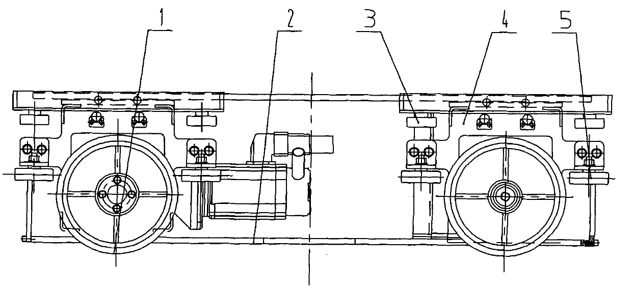 Driving mechanism of track-type transporting vehicle