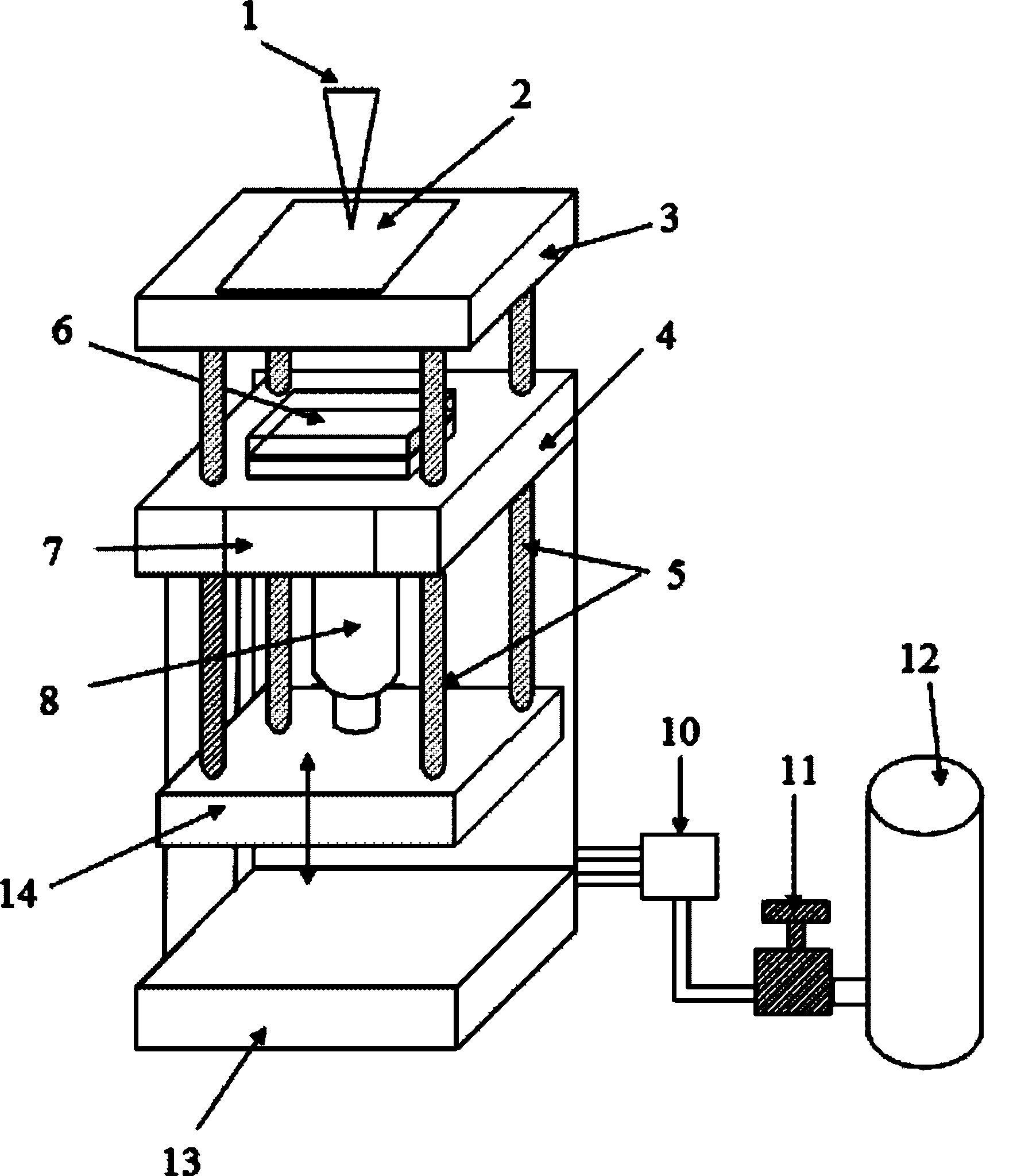 Device and method for welding plastic materials in laser transmission manner
