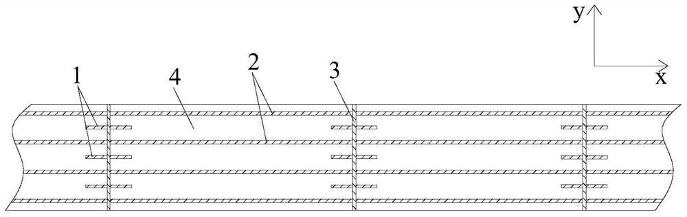 Concrete pavement crack induction method and concrete pavement structure