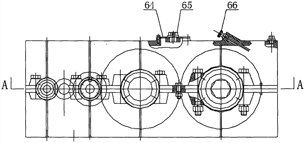 A kind of transmission mechanism of tillage machine used in shed