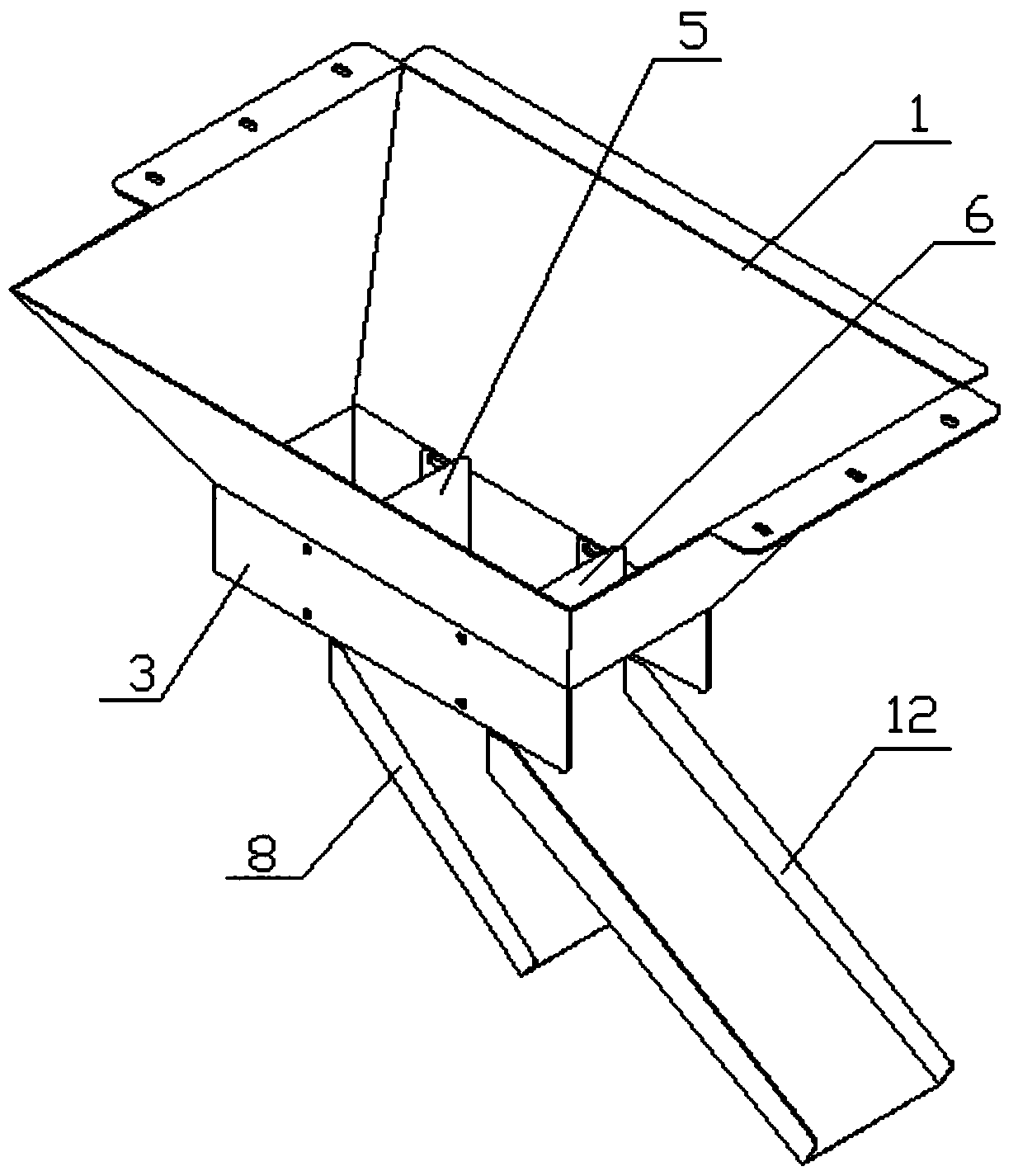A uniform material distribution mechanism on an induced hoist