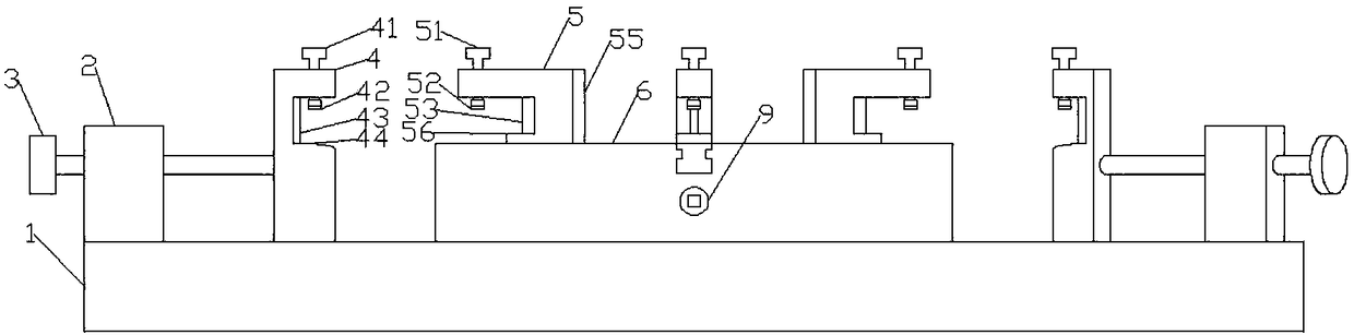 Locating device for annular workpiece