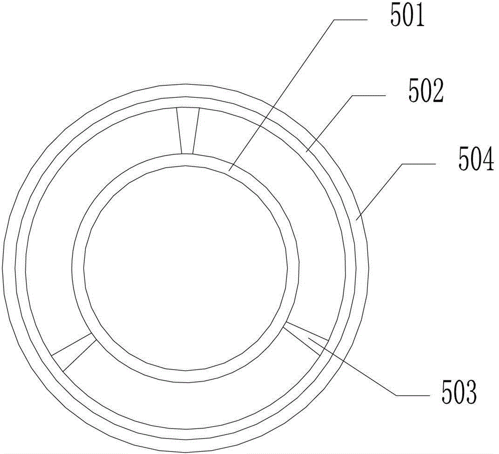 Power transmission device for submersible pump and power transmission pipe thereof