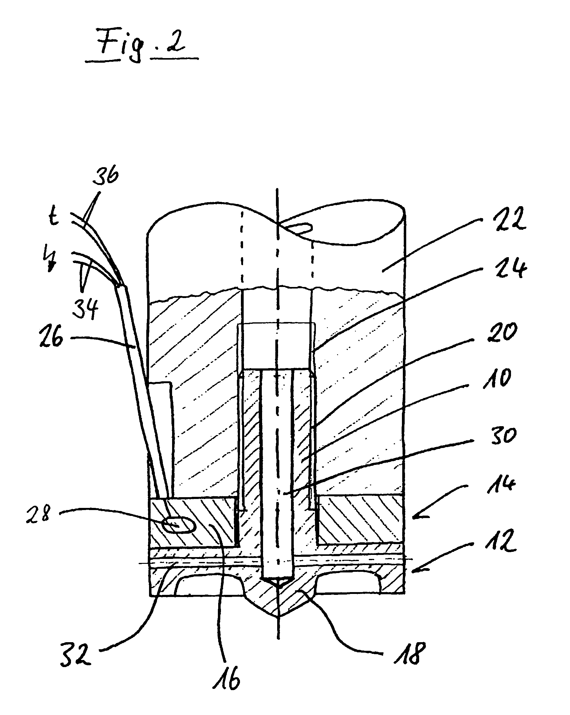Apparatus for the connection of articles via at least one connection element plasticizable by heat