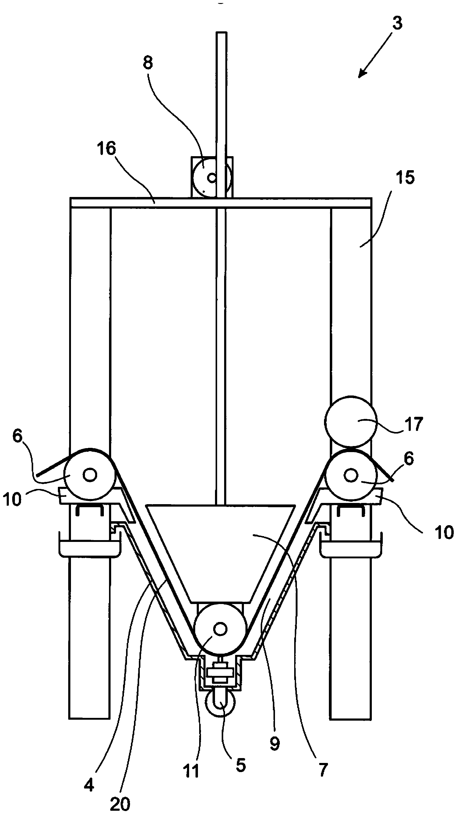 Device and method for the treatment, in particular electrolysis or cleaning, of endless fibers, threads or webs of fabric