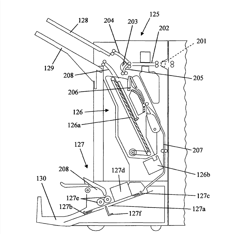 Folding device and sheet folding method