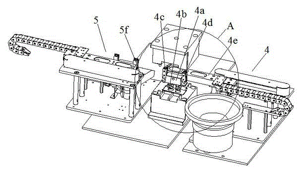 Automation device suitable for plastic molding