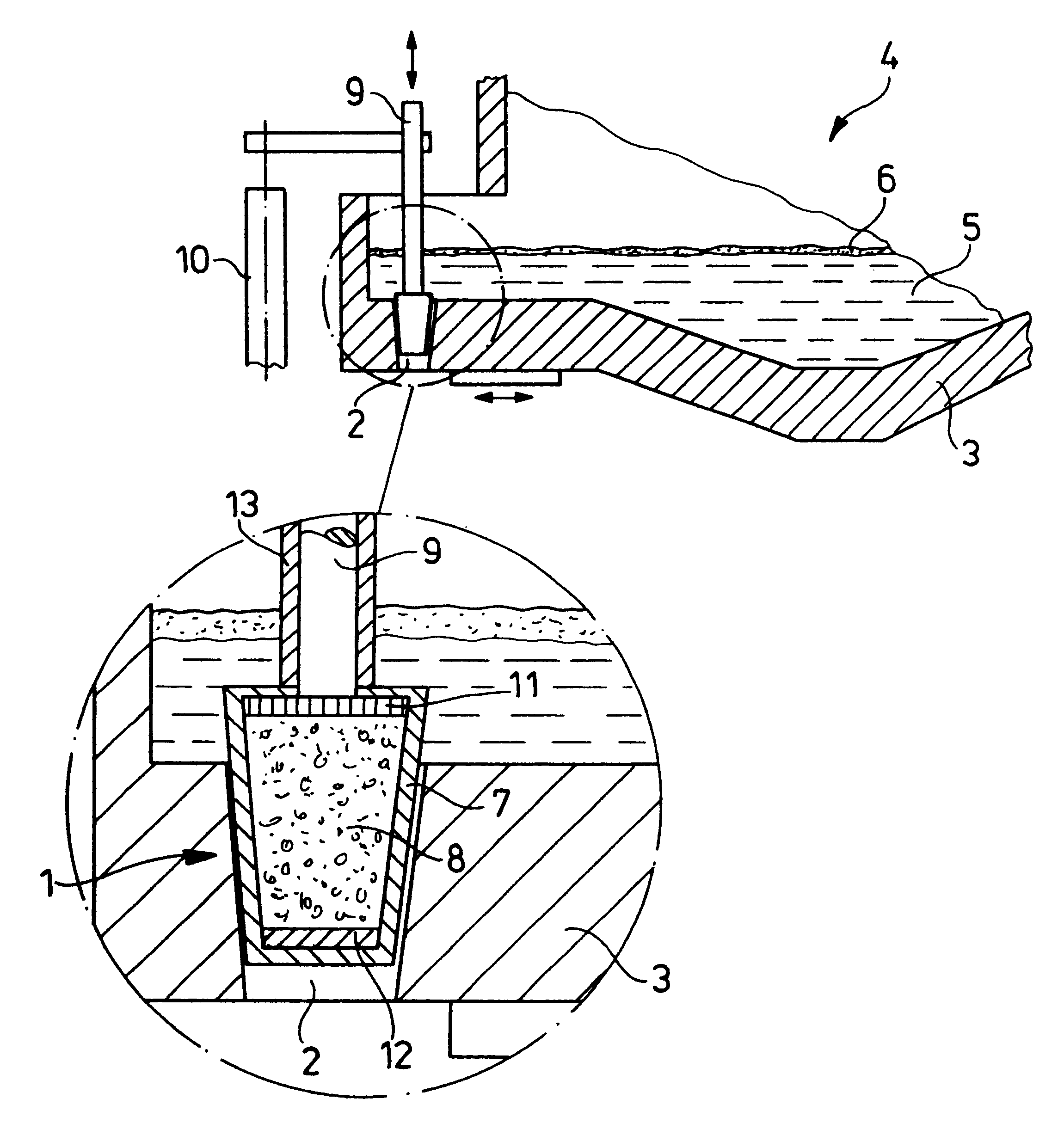 Method and device for sealing a tap hole in metallurgical containers