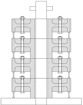 Carburizing and quenching deformation control method for gears of large-sized heavy-load locomotive