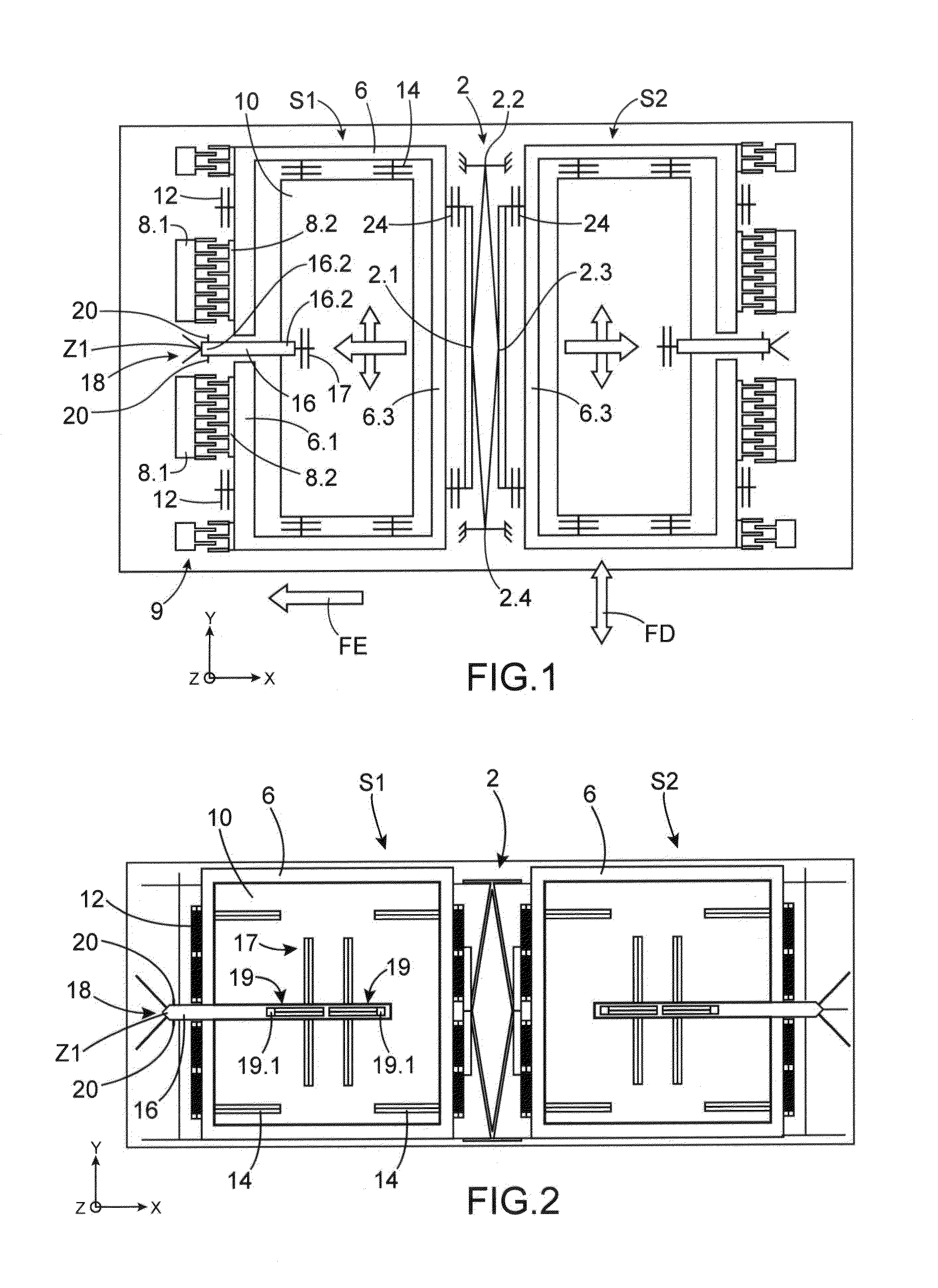 Compact device for detecting at least one acceleration and one speed of rotation