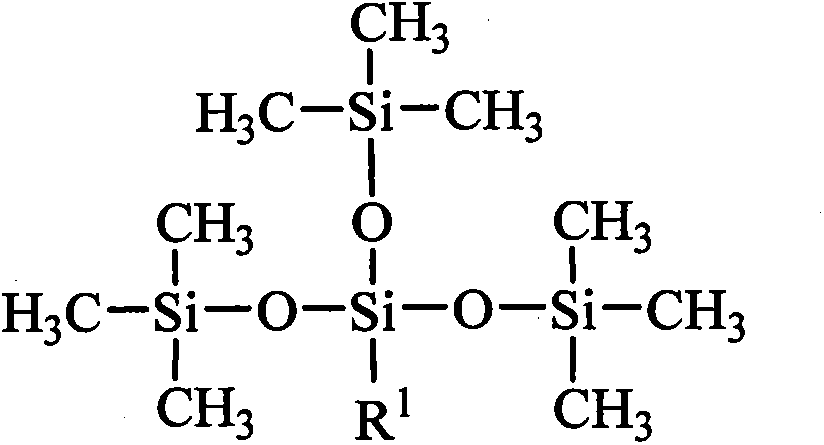 Tetrasiloxane containing sugar acylamino and preparation method