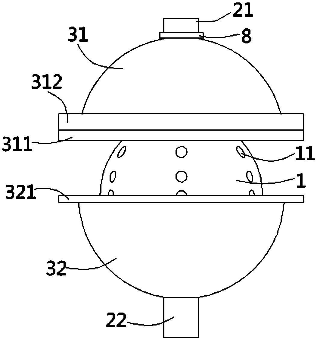 Spherical draining and water-collecting device for hydraulic mining