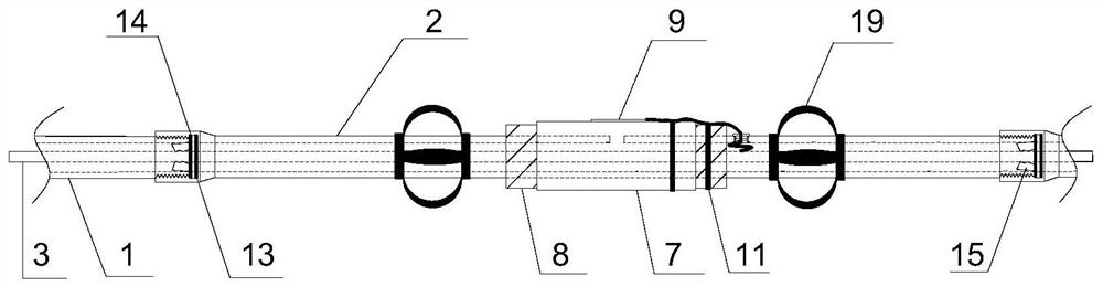 Device and segmented monitoring method for mounting of recyclable direct-current electrical method electrode in long drill hole