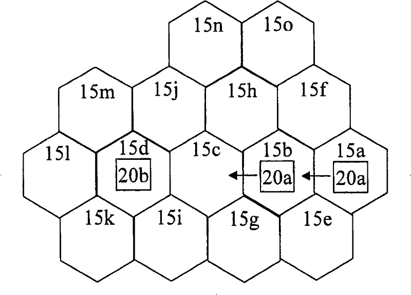 Method and device for setting up the transfer of a multimedia content in a cell of a wireless cellular telecommunication network