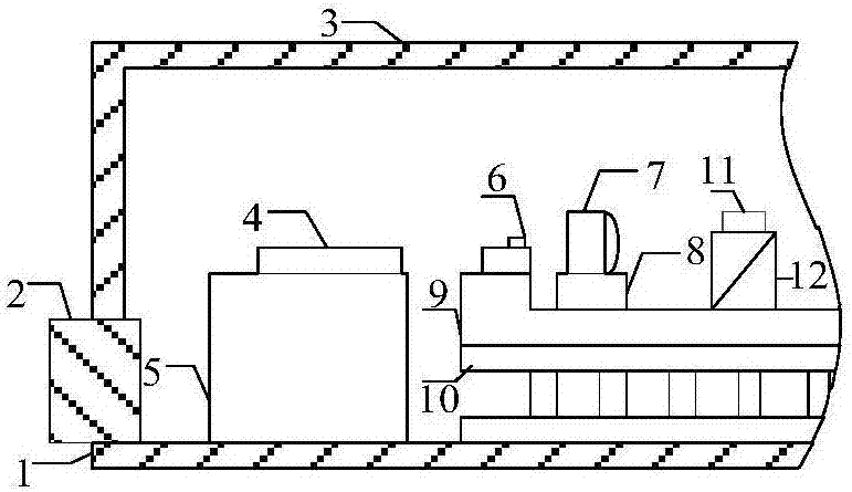 Dual-rate DML device with built-in signal calibration circuit, module and signal calibration method