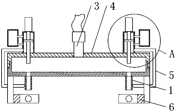 Spinning apparatus with circular extruding function