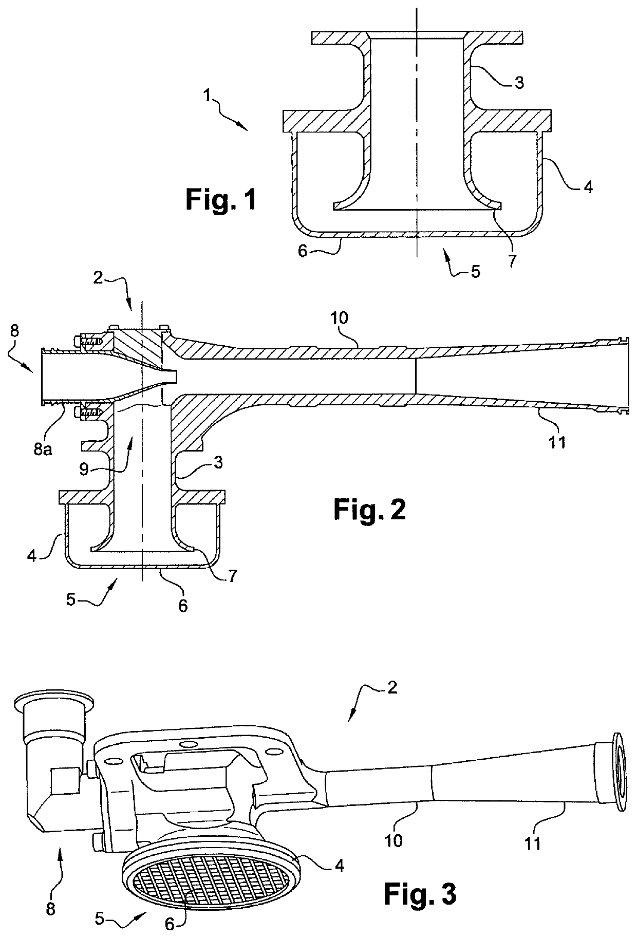 Method of manufacturing a strainer, a strainer, and an ejector comprising such a strainer
