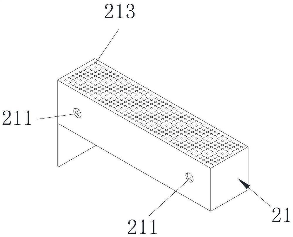 An automatic peeling and pasting device for sponge release paper