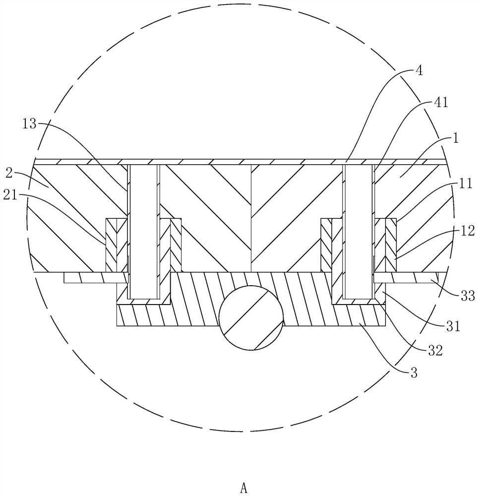 Plastic building formwork and supporting device thereof