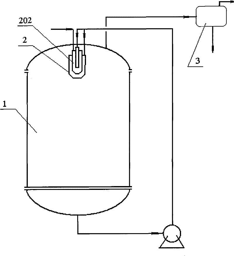 Method for producing natural benzaldehyde by employing three-way nozzle atomization