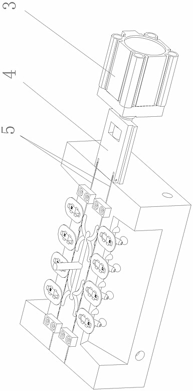 Pure pneumatic control automatic sprue cutting mold