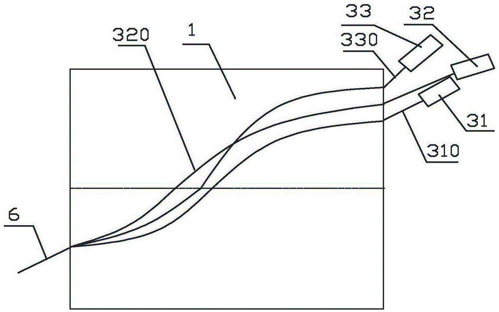 Pulse laser beam combining device and method based on four electrodes