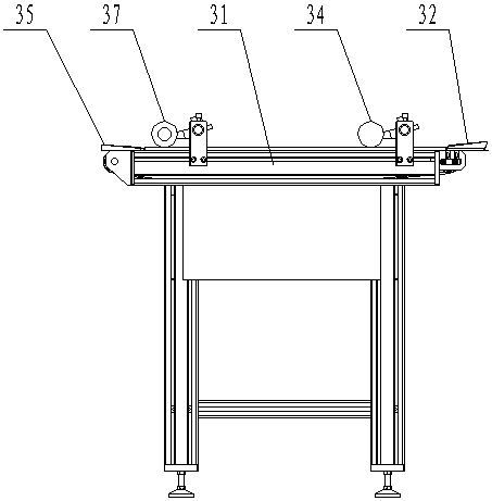 Single-piece taking structure for automatic flattening and shaping collection system of cigarette bar box leather