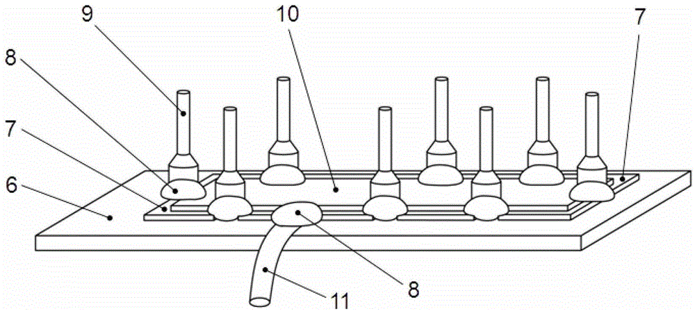 Method for initiating droplet fusion by liquid infiltration