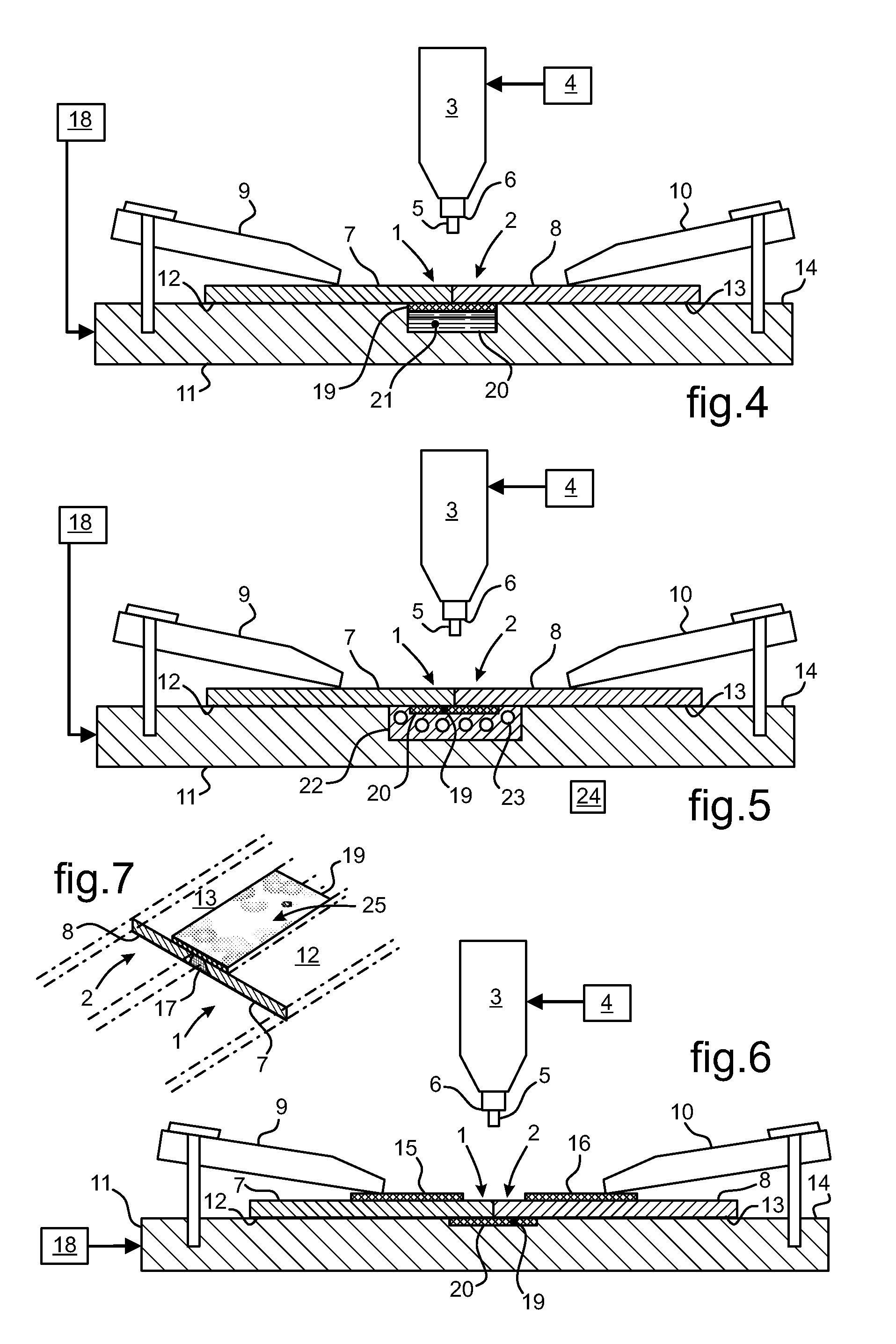 Method of assembling metal parts by friction welding, with the welding temperature being controlled using thermally conductive elements