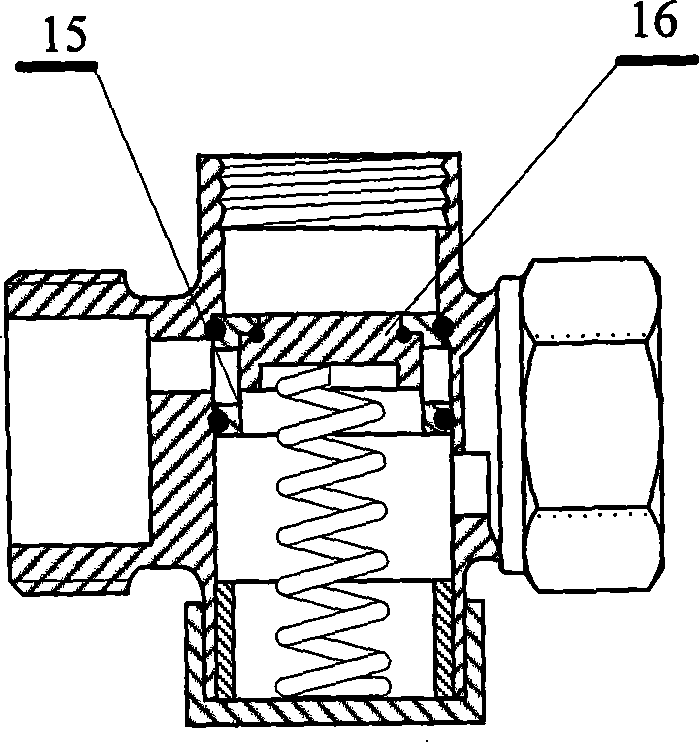 Temperature controlling valve with function of cleaning valve core