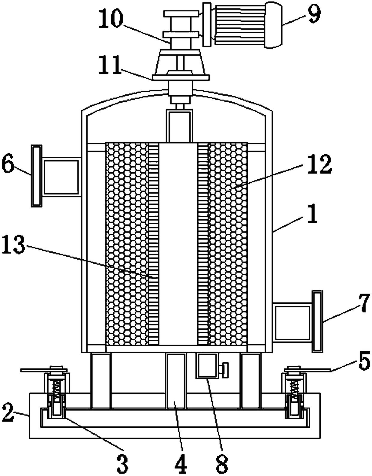 Water treatment self-cleaned filter for effectively reducing blocking