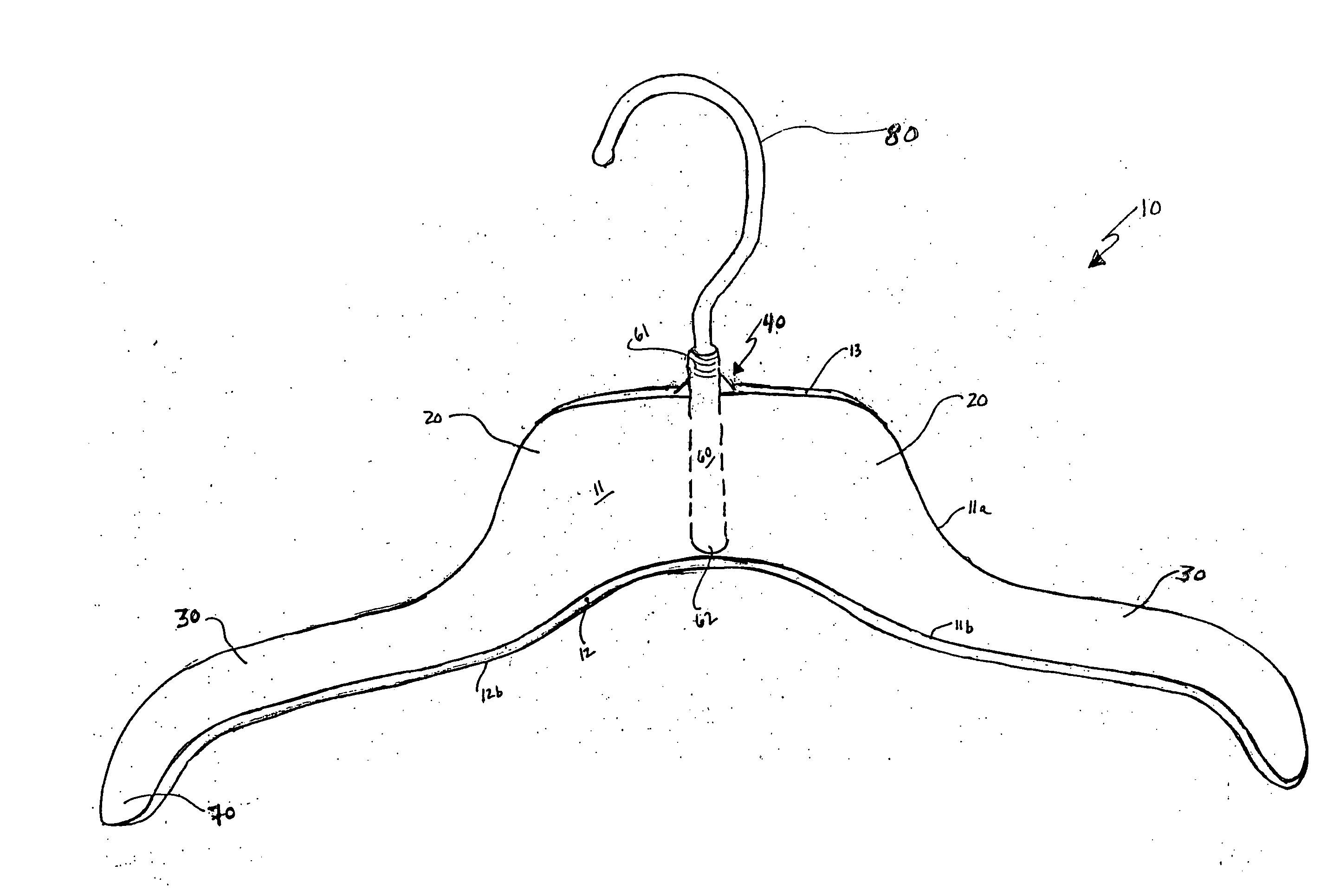Garment hanger with central support rib