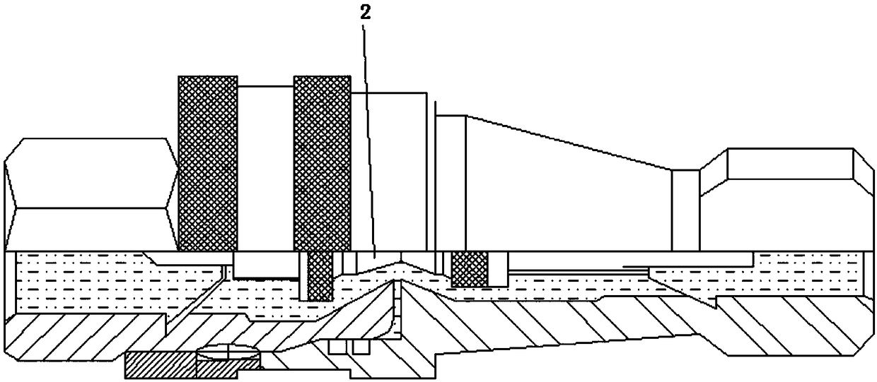 Oil discharging device