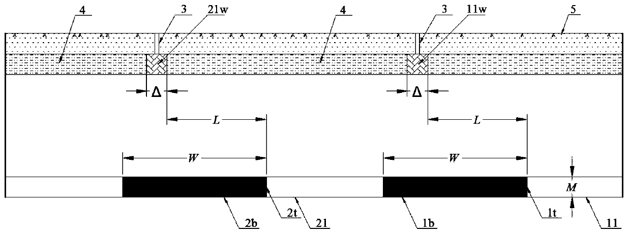 Water-bearing layer segmented grouting curtain water-holding mining method