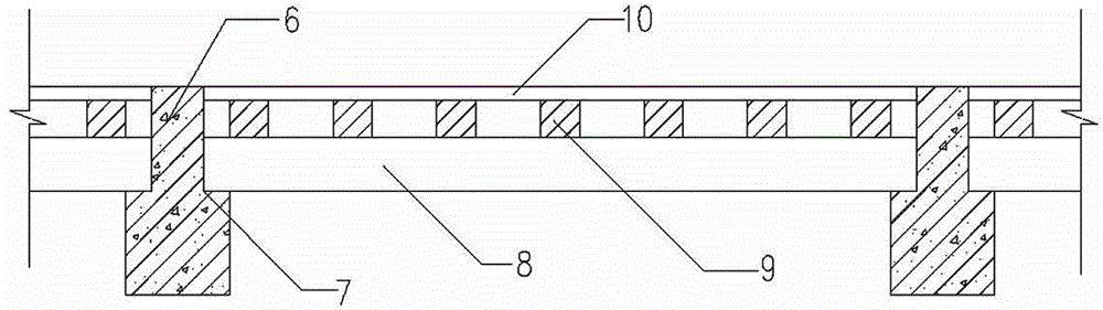 Overwater building construction platform and erecting method and use method thereof