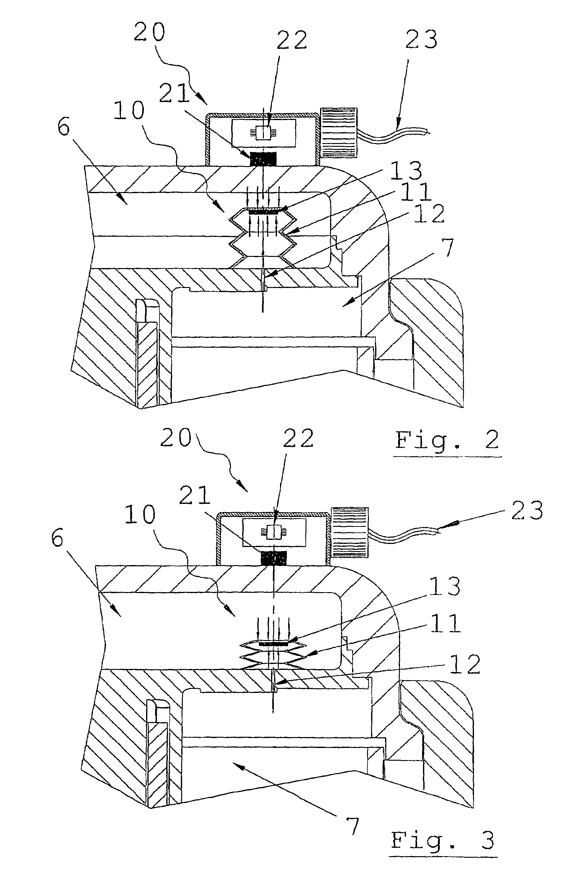Device for indicating fuel filter clogging in internal combustion engines, particularly diesel engines