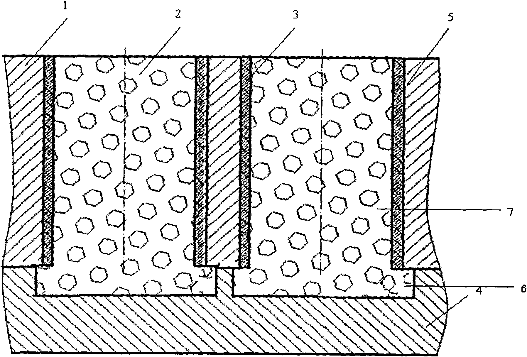 Abrasion resistant material featuring ceramic embedded in metal and preparation method thereof