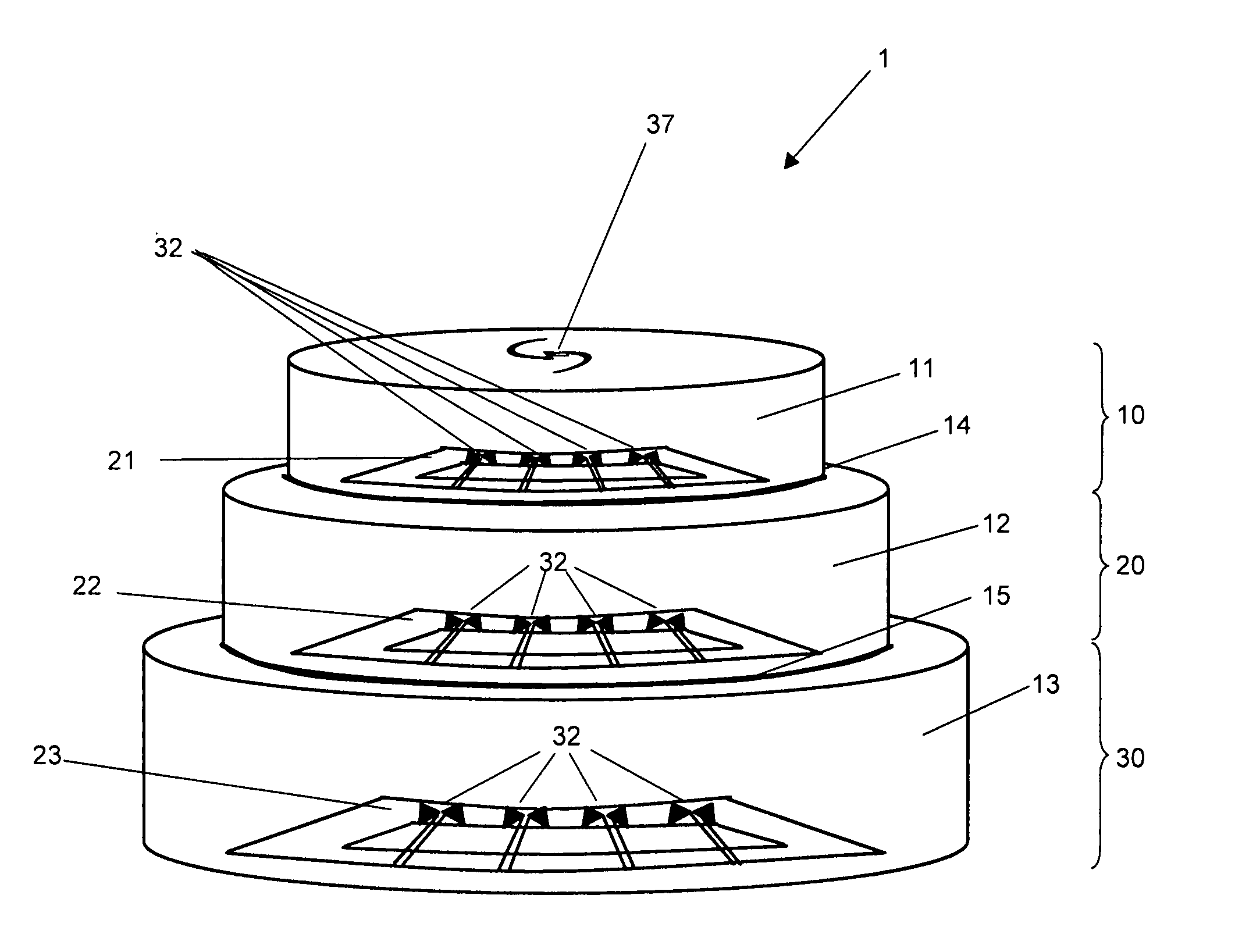 Antenna operable across multiple frequencies while maintaining substantially uniform beam shape