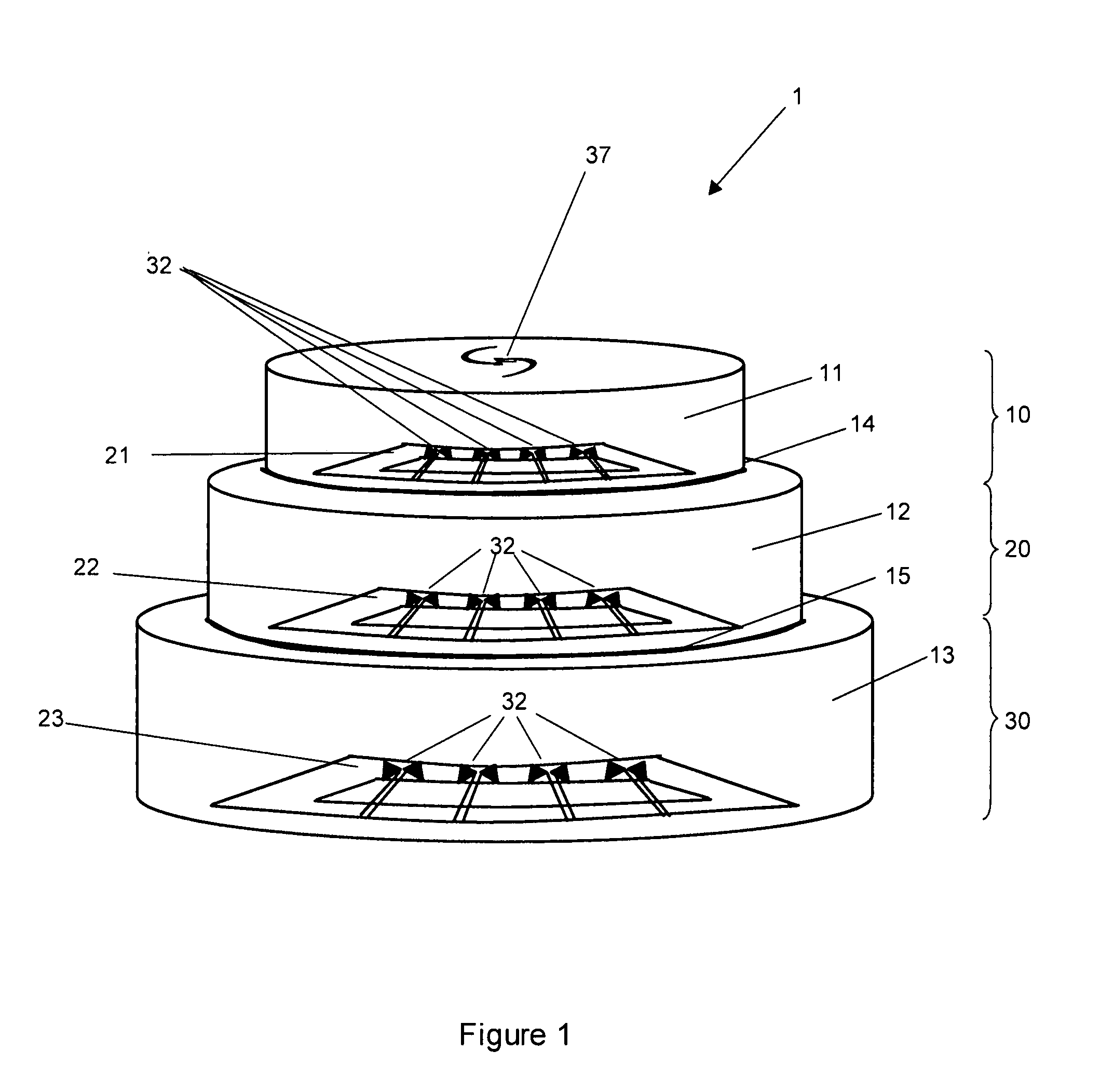 Antenna operable across multiple frequencies while maintaining substantially uniform beam shape