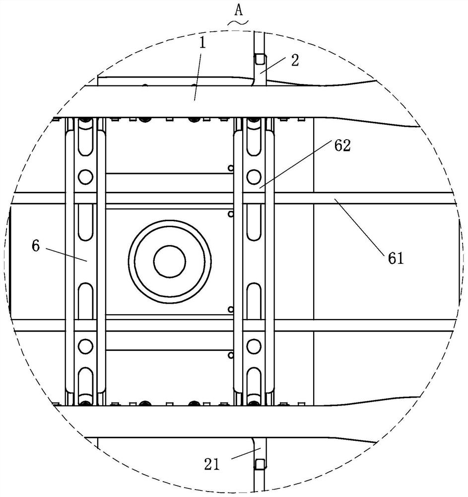 Riveting type semitrailer frame